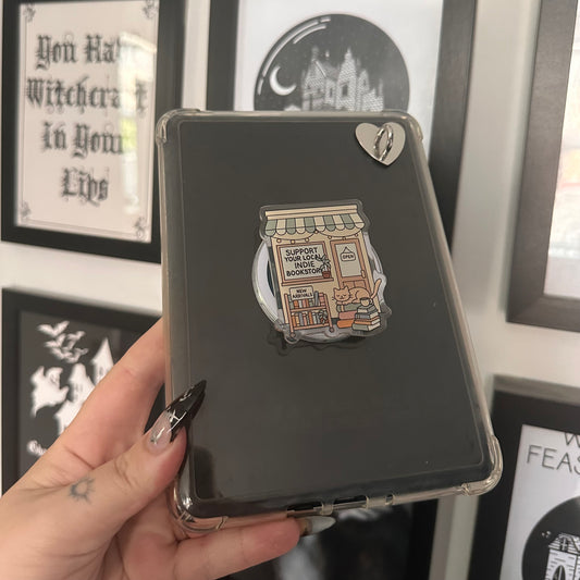 Cosy bookstore MagSafe e-reader grip