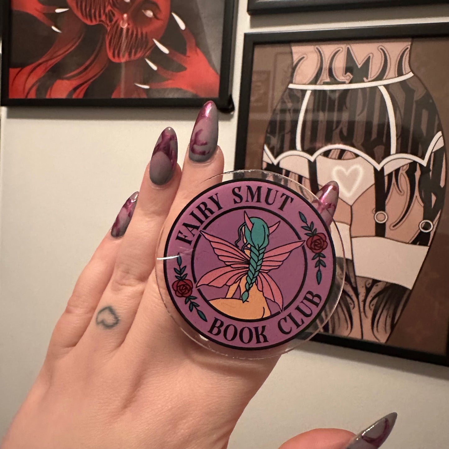 Fairy smut Kindle Grip