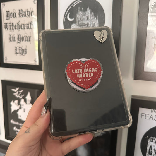 Late night reader MagSafe e-reader grip