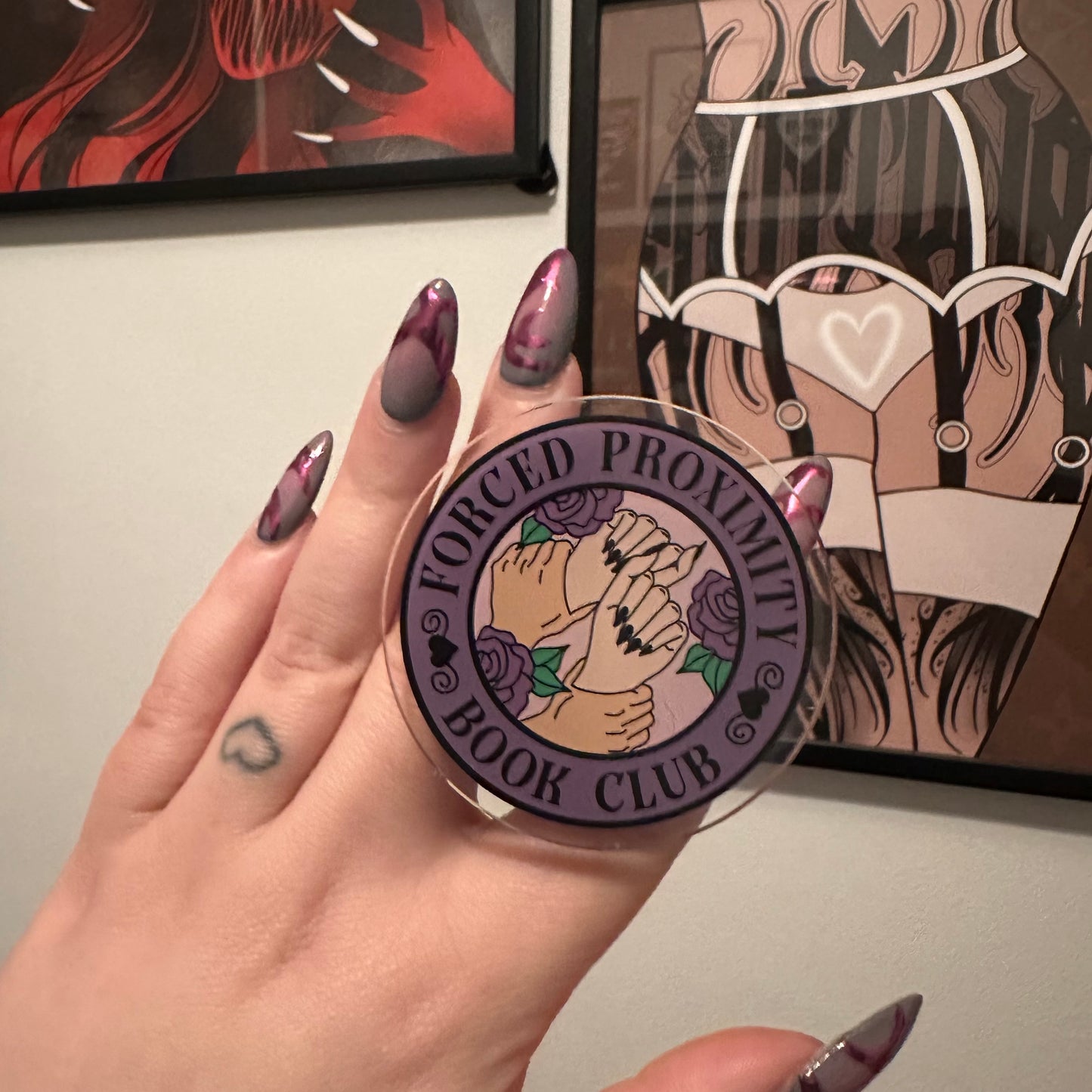 Forced proximity Kindle Grip