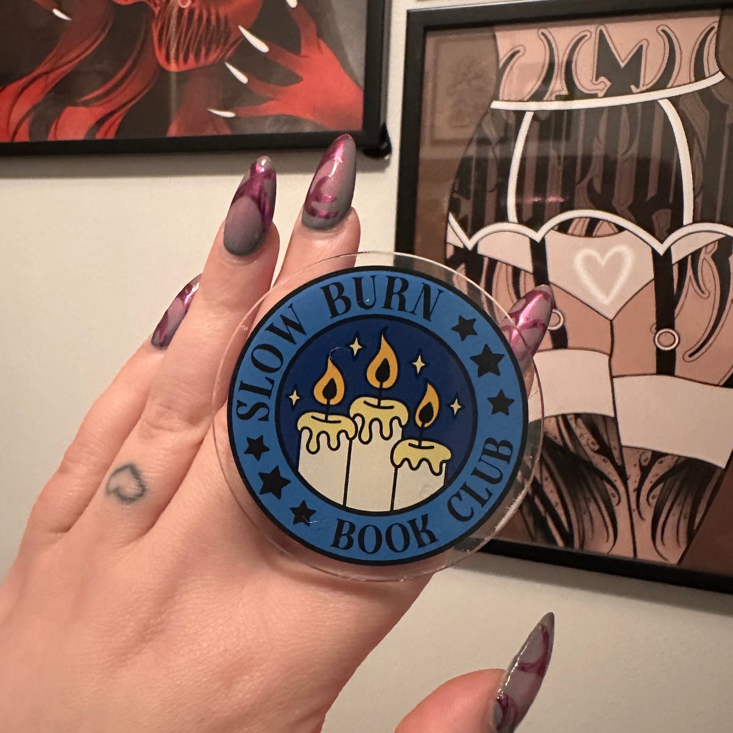 Slow burn Kindle Grip