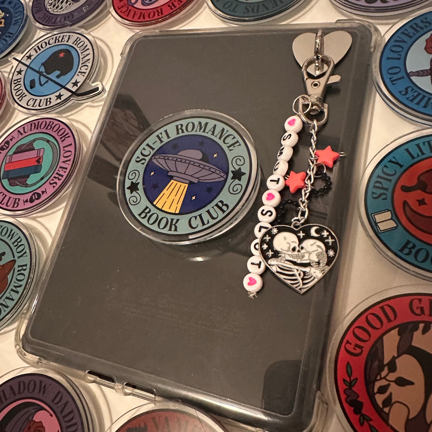 Forced proximity Kindle Grip